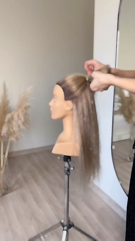 Post 6 by Beauté & Fashion on TikTok (video)