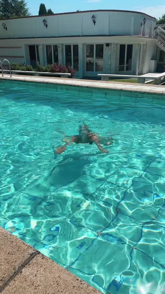 Post 1 by Salome 🦋 Chic on TikTok (video)