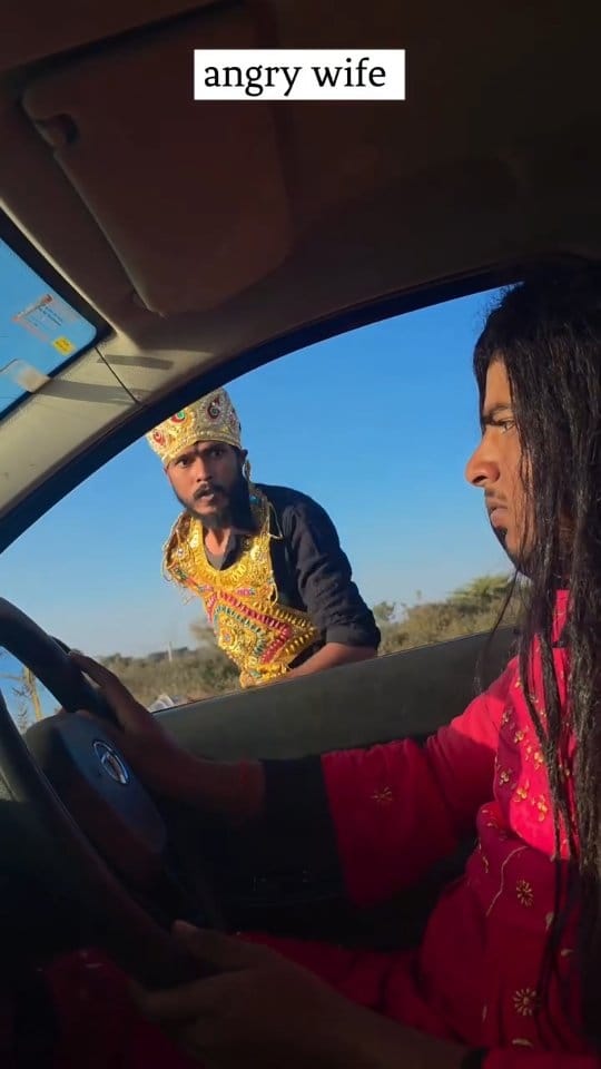 Post 6 by Vidya Sagar on Instagram (video)