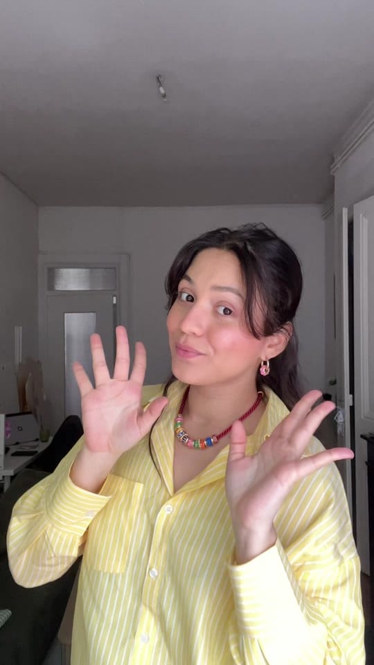 Post 9 by Ester Melo 🇫🇷 on TikTok (video)
