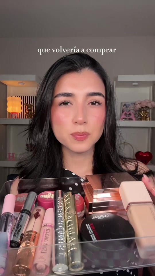Post 8 by HANNIA on TikTok (video)