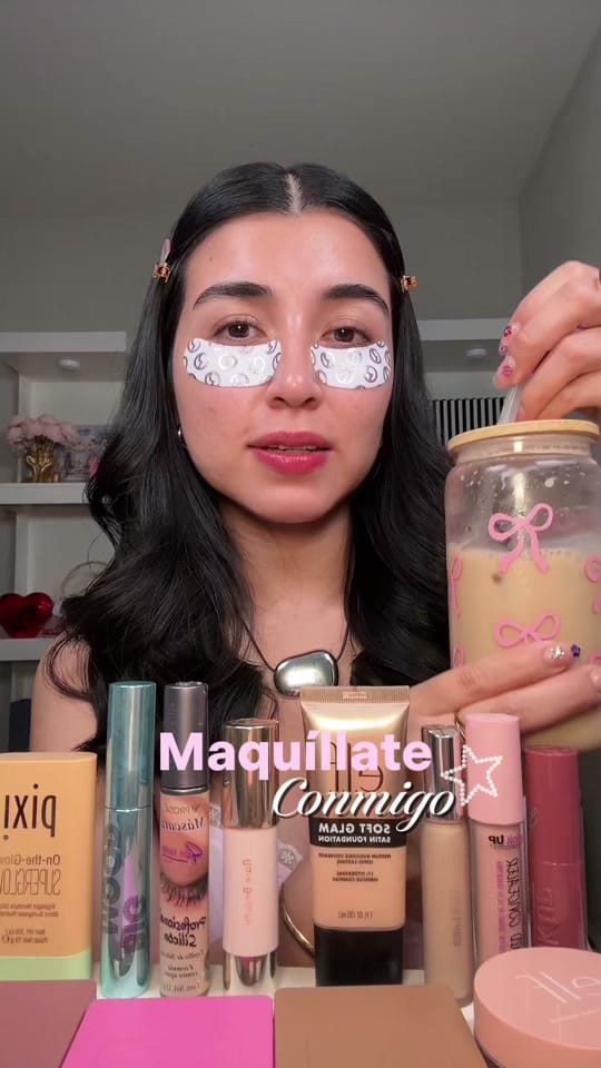 Post 6 by HANNIA on TikTok (video)