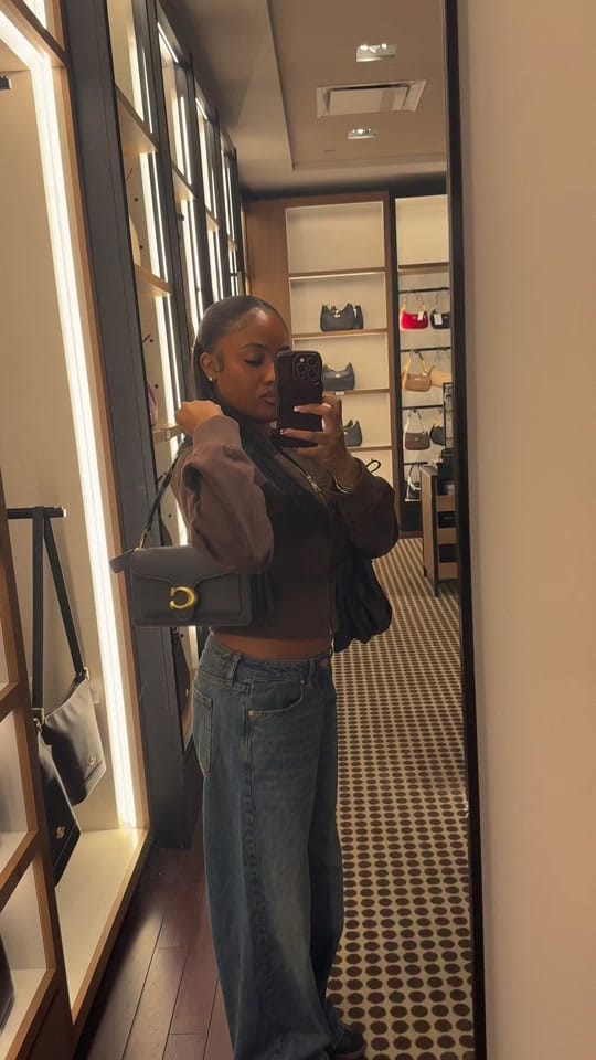Post 9 by PARIS on TikTok (video)