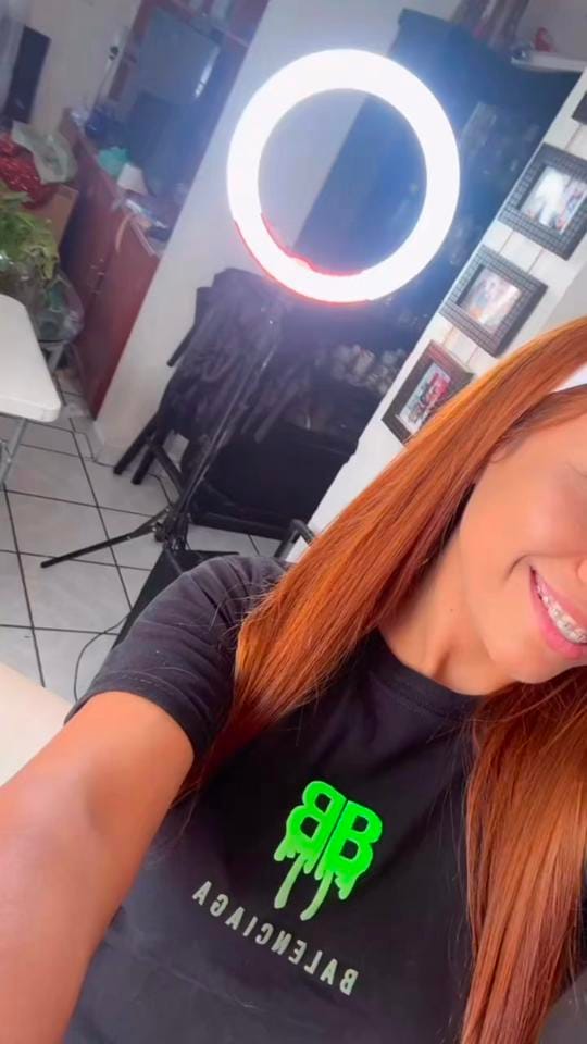 Post 2 by Chiqui Makeup GDL ✨ on TikTok (video)