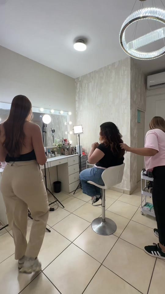 Post 2 by Jessicagarcia_makeup on TikTok (video)