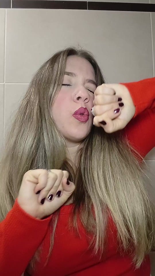 Post 6 by ALD Makeup artist on TikTok (video)