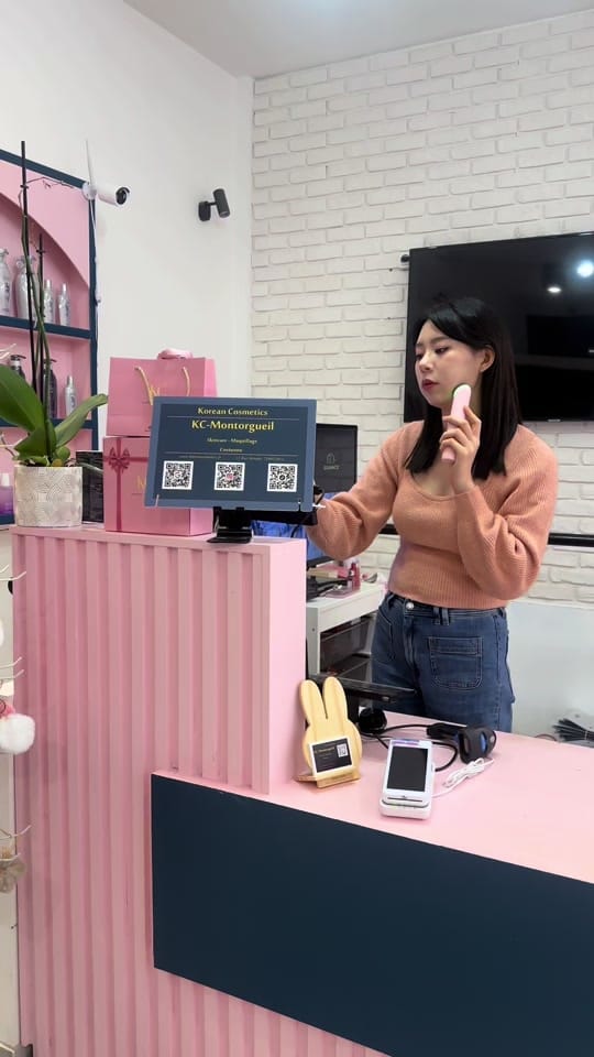 Post 10 by koreancosmetics.fr on TikTok (video)
