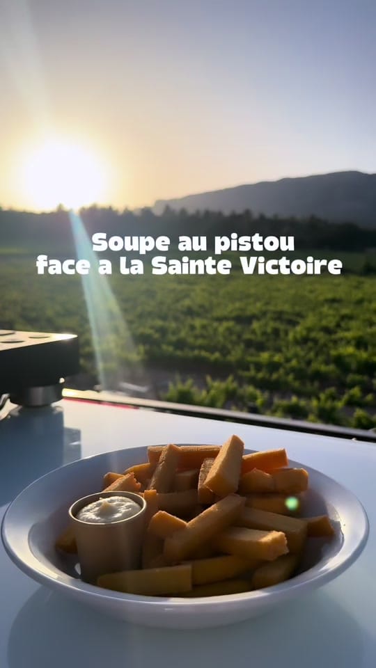 Post 7 by Lamodeaixoise | Bonne Adresse on TikTok (video)