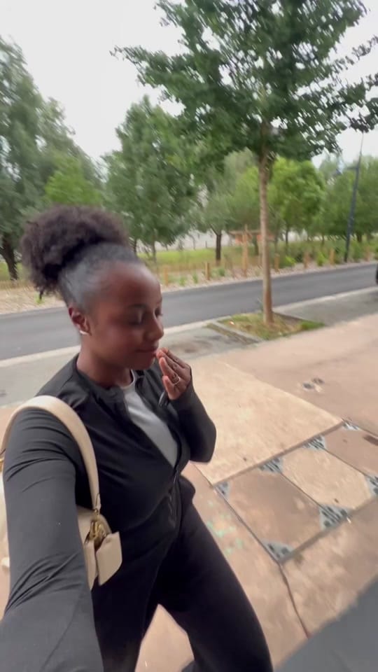 Post 4 by Val on TikTok (video)