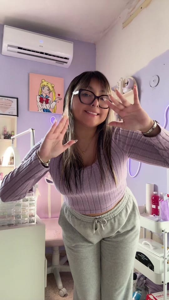 Post 9 by moonieclub_ on TikTok (video)