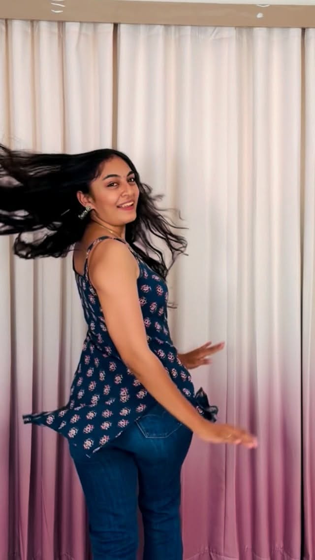 Post 6 by Krupa Prajapati on Instagram (video)