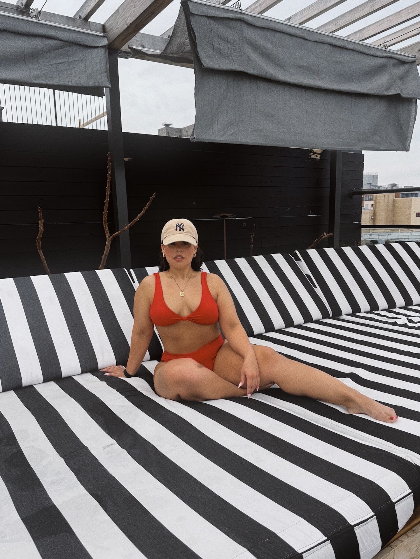 Post 4 by Fey DeLeon | Personal Stylist on TikTok (video)
