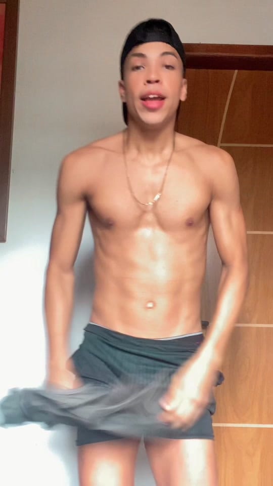 Post 4 by Leonardo Soares on TikTok (video)
