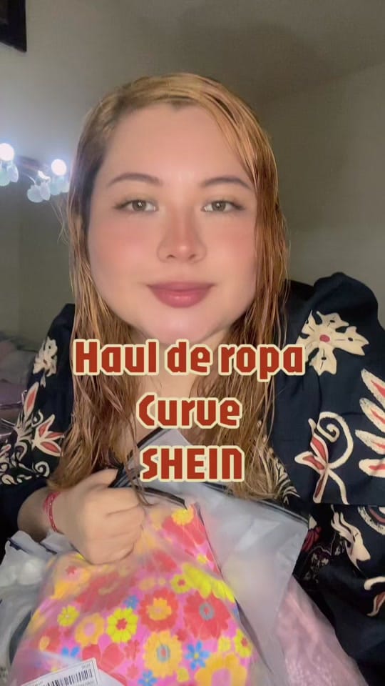 Post 2 by Abyglamm on TikTok (video)