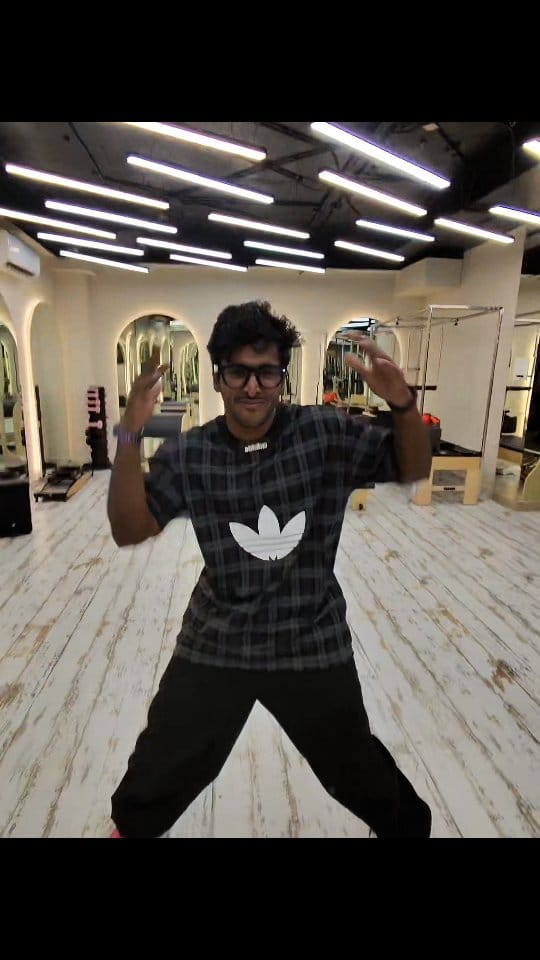 Post 3 by Shashank Rao on Instagram (video)