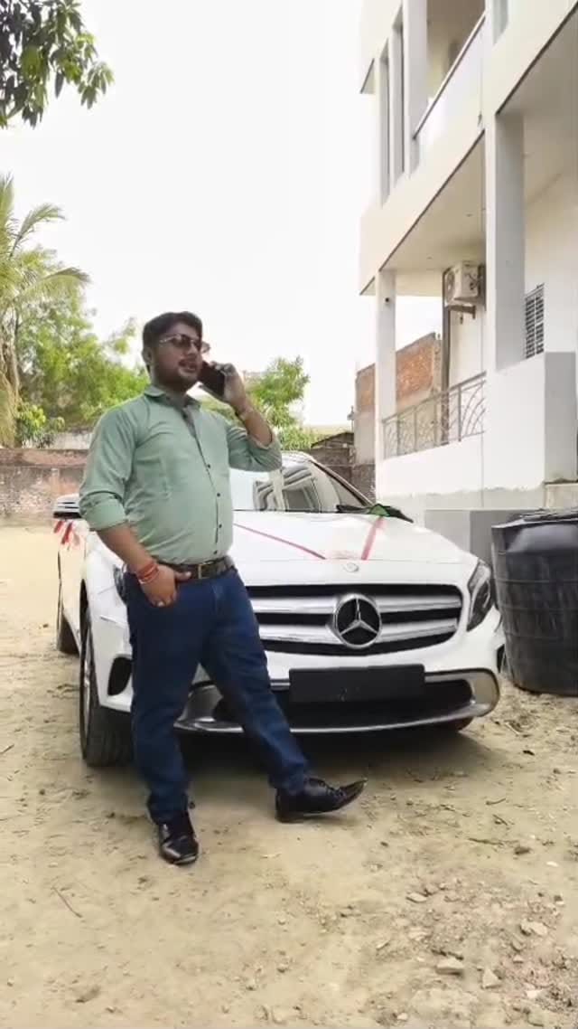 Post 4 by Dishant Giri on Instagram (video)