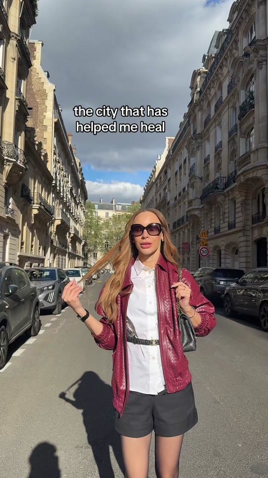 Post 3 by POSHESTYLE on TikTok (video)