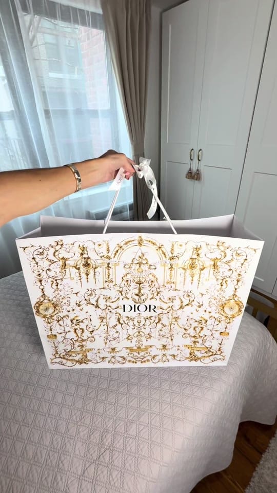 Post 9 by POSHESTYLE on TikTok (video)