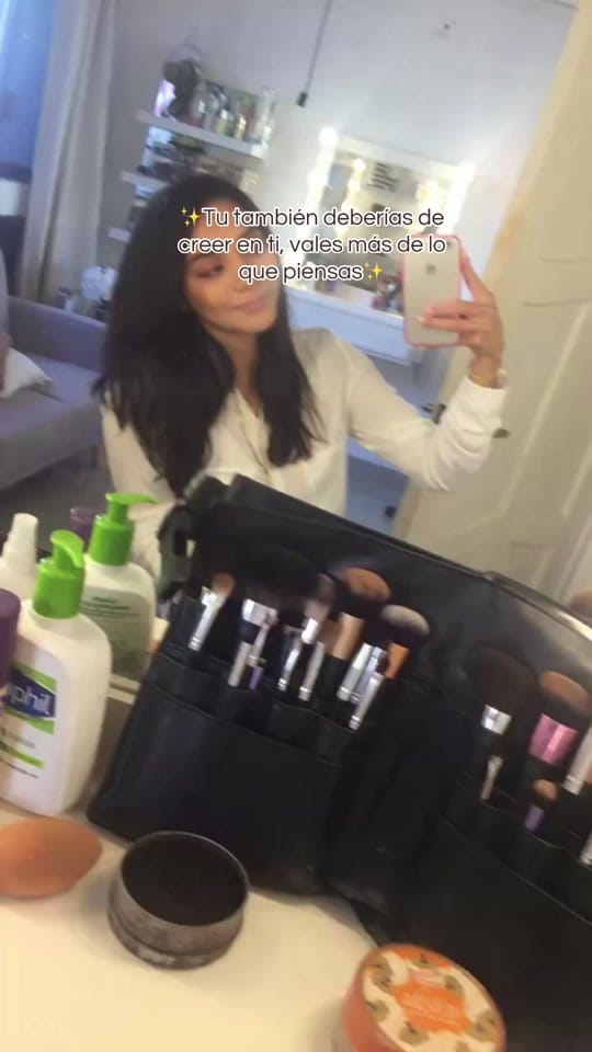 Post 3 by Melissa Gómez Mua on TikTok (video)