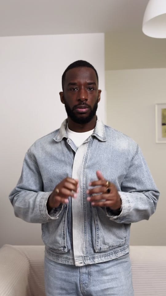 Post 1 by monsieur.guitoo.backup on TikTok (video)