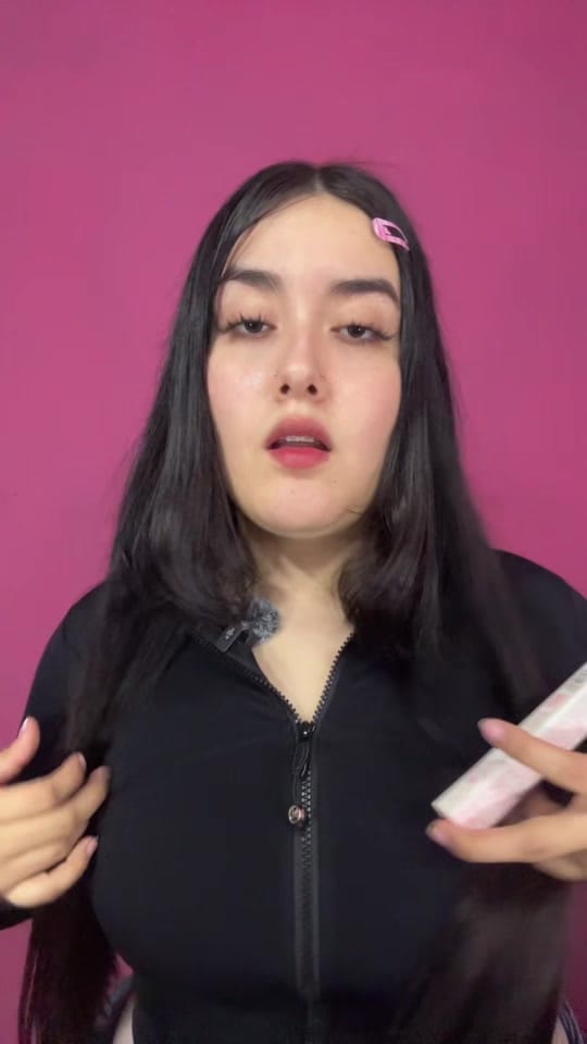 Post 5 by Camila Baeza on TikTok (video)