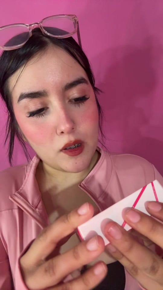 Post 8 by Camila Baeza on TikTok (video)