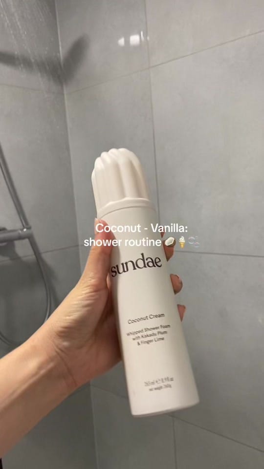 Post 9 by Clo on TikTok (video)