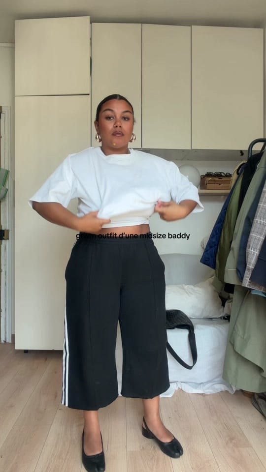Post 3 by lindsey on TikTok (video)
