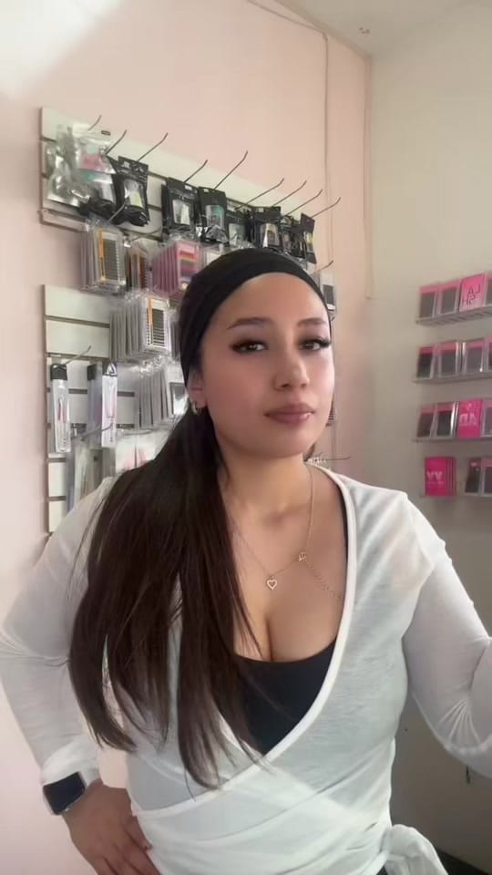 Post 4 by DISTRIBUIDORA BLOOM LASH on TikTok (video)