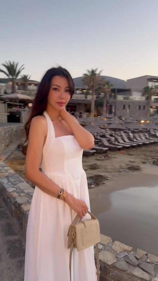Post 10 by Leeliparis on TikTok (video)