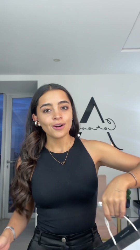 Post 2 by Alexa Corona on TikTok (video)