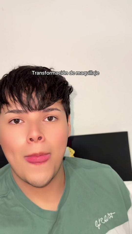 Post 8 by Salvador Sanz Makeup 💄 on TikTok (video)