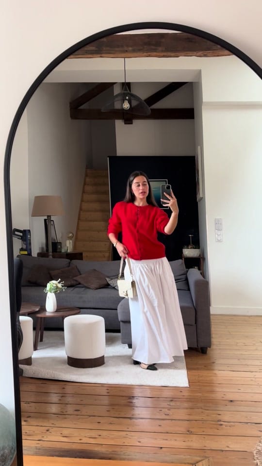 Post 2 by Emma on TikTok (video)