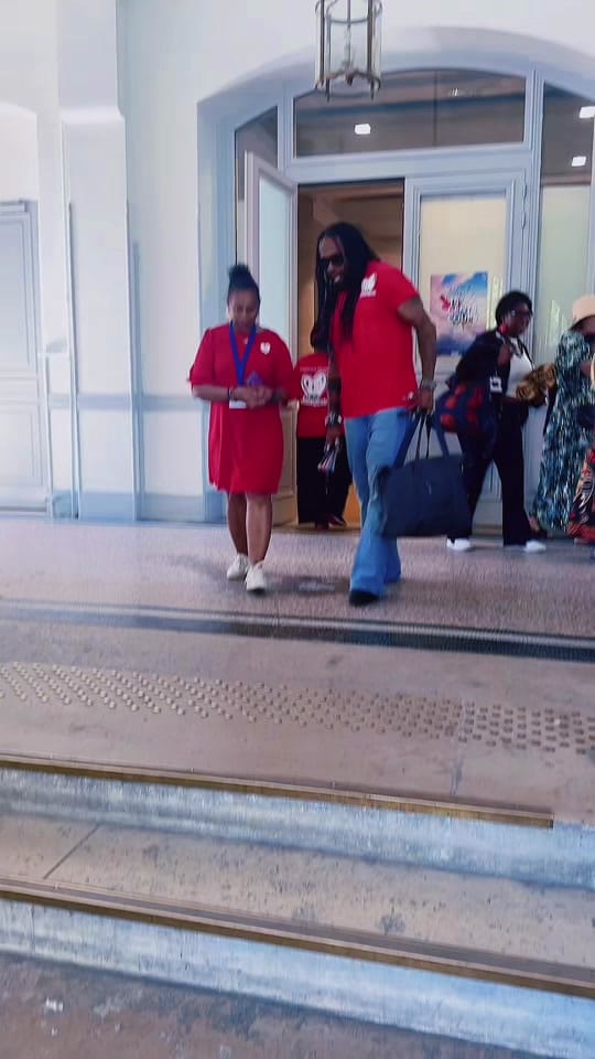 Post 4 by kameleon75012 on TikTok (video)
