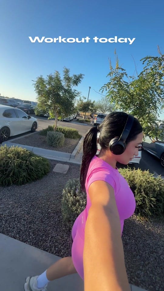 Post 4 by GisselleGlam on TikTok (video)