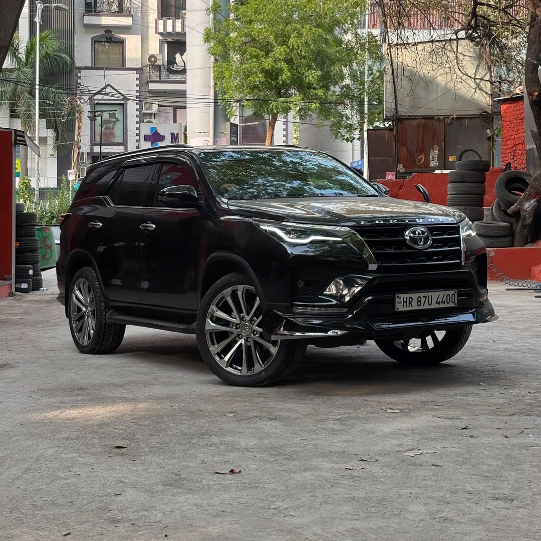 Post 6 by Universal Tyre House on Instagram (carousel)