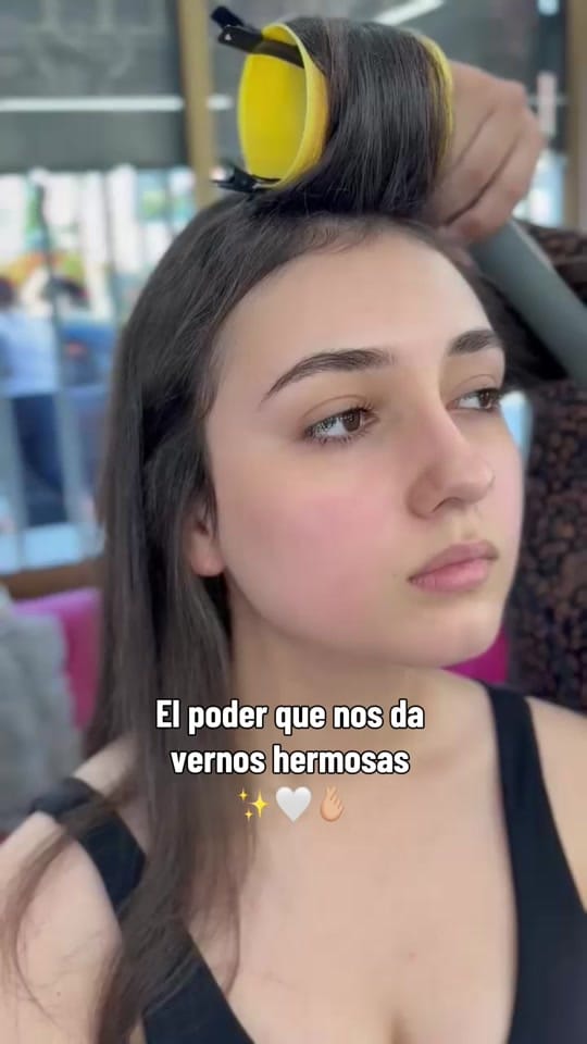 Post 1 by jennydominguezmakeup123 on TikTok (video)