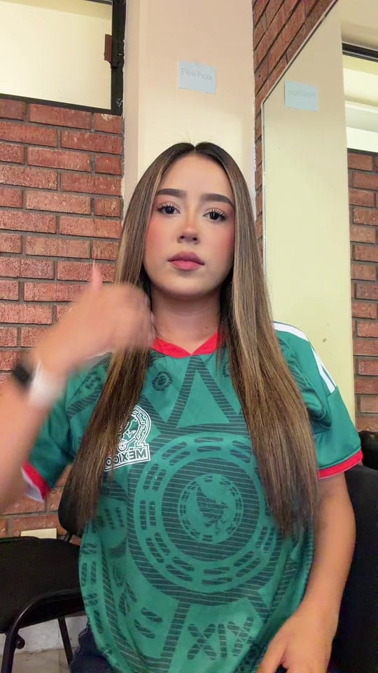 Post 4 by Cam! on TikTok (video)