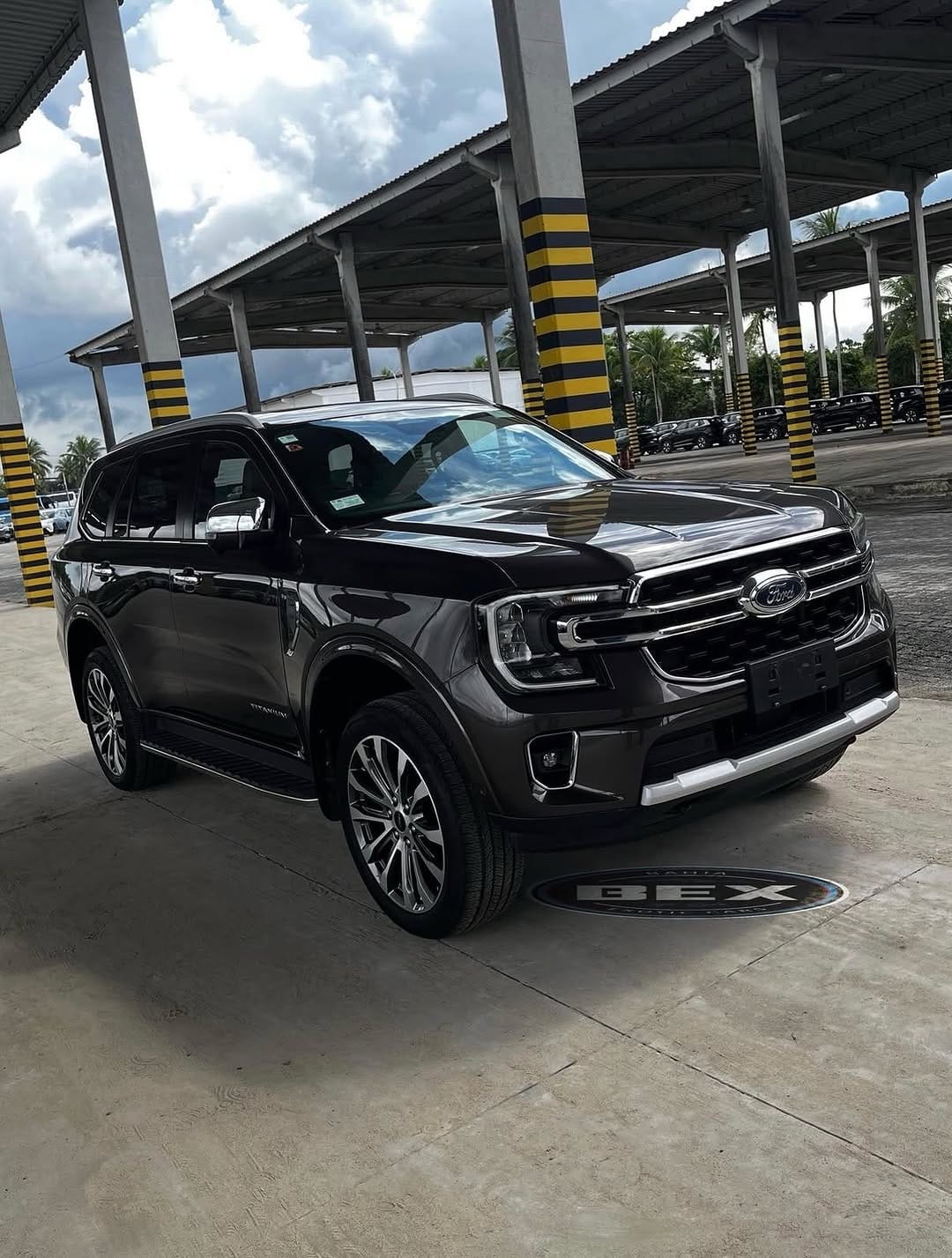 Post 9 by Carros Raros e Exóticos no BR on Instagram (carousel)