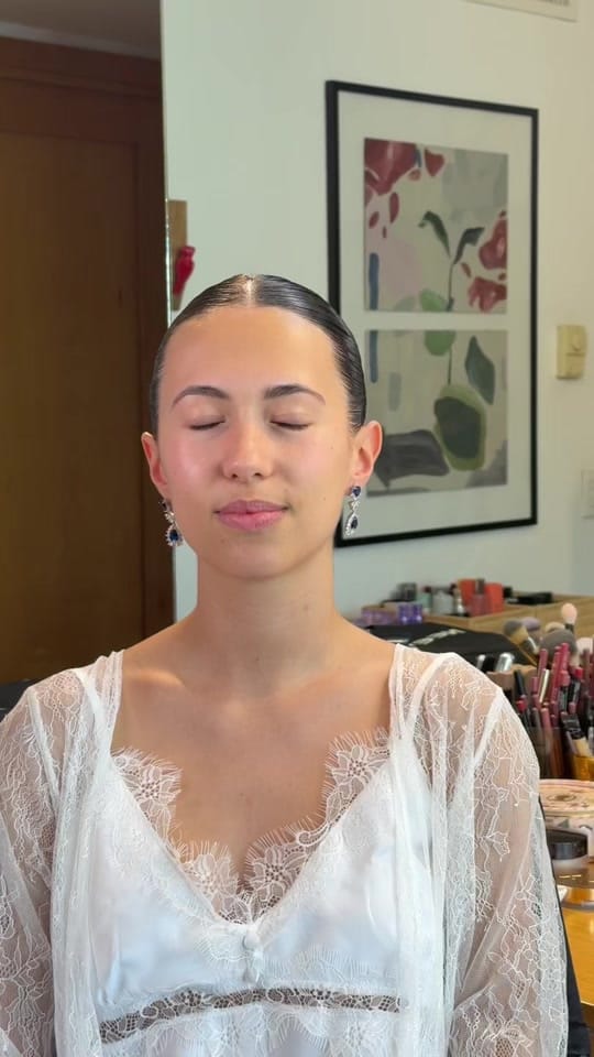 Post 5 by anapaulacelismakeup on TikTok (video)