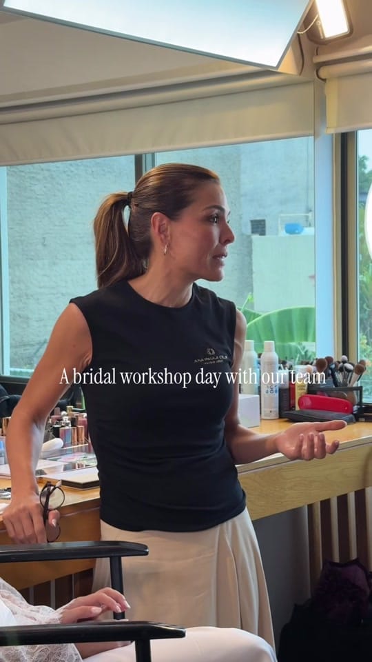 Post 3 by anapaulacelismakeup on TikTok (video)
