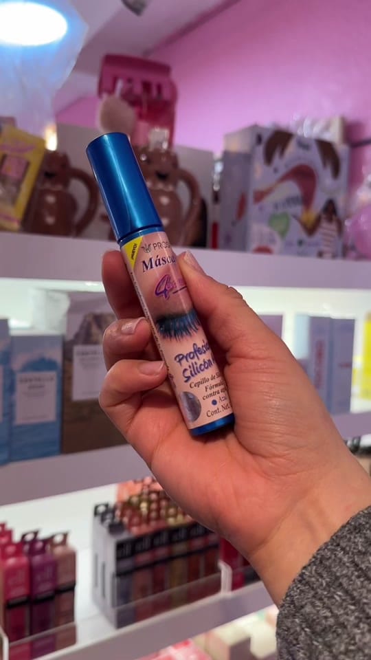 Post 10 by Lolly Pop Cosmetics on TikTok (video)