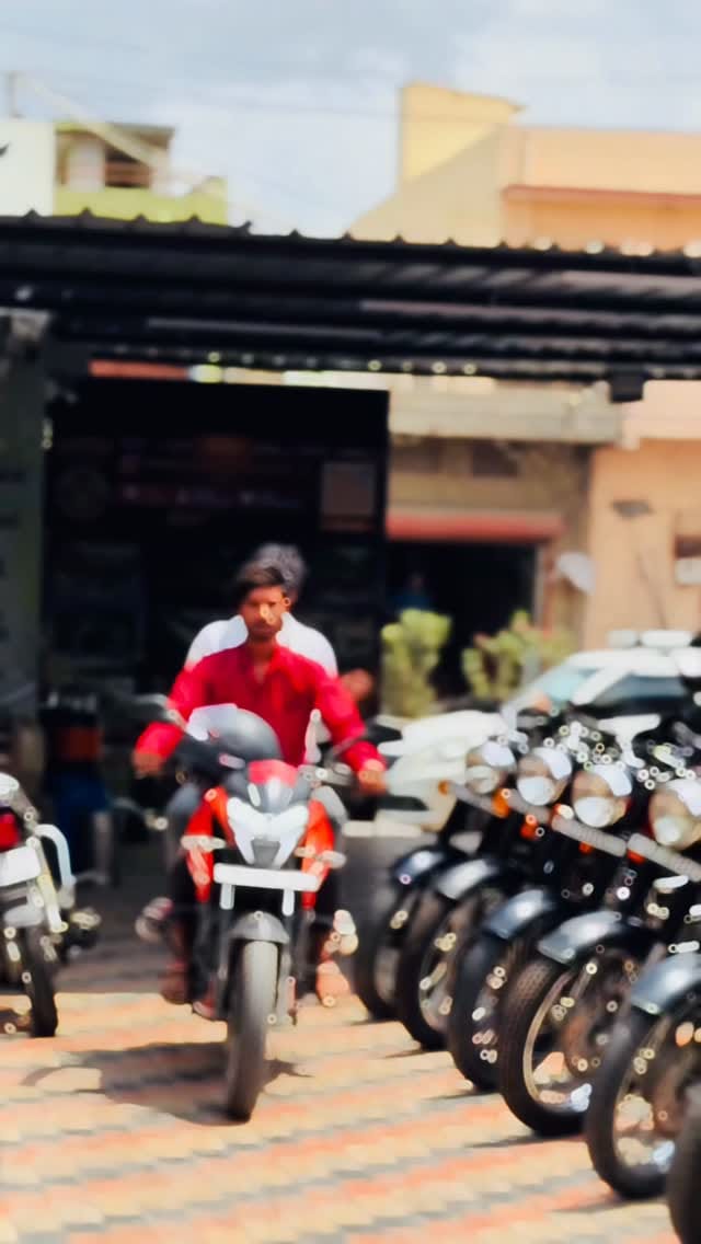 Post 1 by Anish Kasmani on Instagram (video)