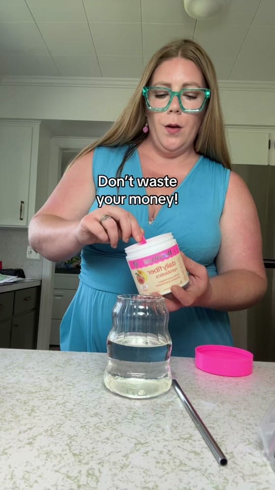 Post 6 by Taylor Tries It 📲 on TikTok (video)