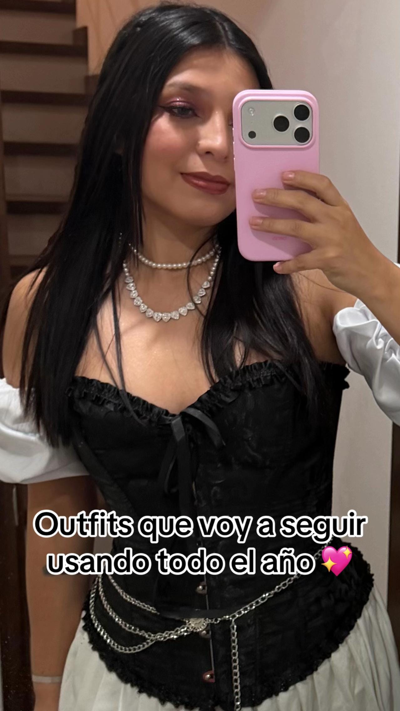 Post 7 by ANA VICTORIA •♡✨ on TikTok (video)