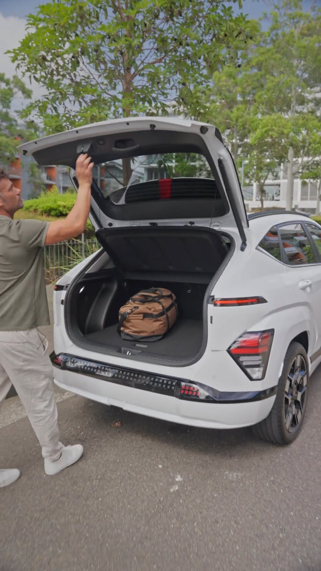 Post 7 by Hyundai Australia on Instagram (video)