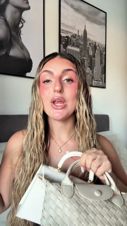Post 1 by paris on TikTok (video)