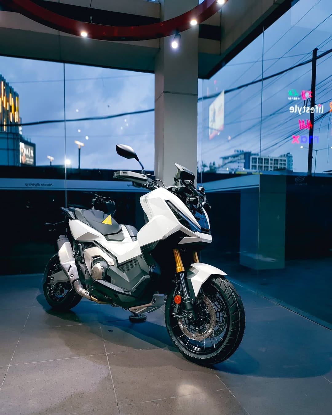 Post 10 by Honda BigWing TOPLINE Kochi on Instagram (carousel)