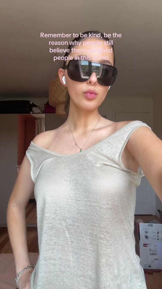 Post 6 by Azzurra⭐️ on TikTok (video)