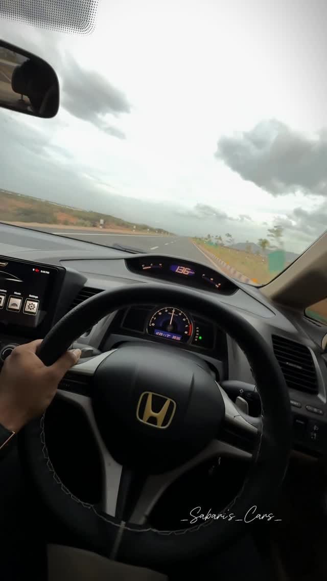 Post 7 by SABARI’S CARS on Instagram (video)